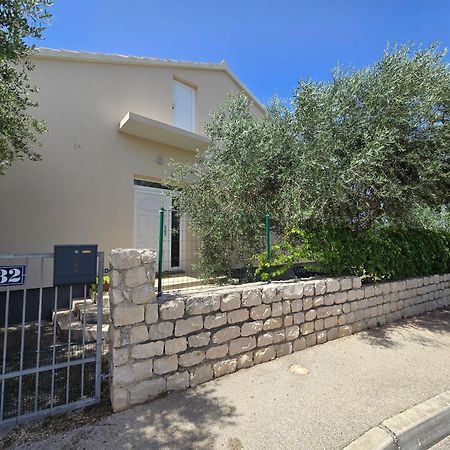 Apartman Nea Nin Zewnętrze zdjęcie